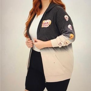 Torrid Zip Hoodie -  NEW Cozy Fleece Skulls 
absolutely gorgeous